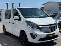 Weiß Gebraucht 2018 Opel Vivaro Van | 16.998 € (Guter Preis)