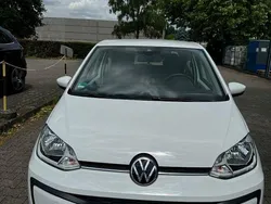 Weiß Gebraucht 2021 VW up! Kleinwagen | 8.690 € (Guter Preis)