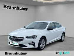 Weiss Gebraucht 2022 Opel Insignia Elegance Kombi | 18.950 € (Fairer Preis)