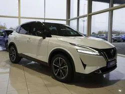 Pearl white / black Neu 2024 Nissan Qashqai Tekna SUV | 30.610 € (Guter Preis)