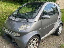 Grau Gebraucht 2001 Smart ForTwo Coupé Pure Coupé | 1.300 € (Guter Preis)