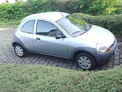 Grau Gebraucht 2004 Ford Ka Kleinwagen | 900 € (Fairer Preis)