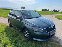 Grau Gebraucht 2016 Skoda Fabia Ambition Kombi | 11.600 € (Fairer Preis)