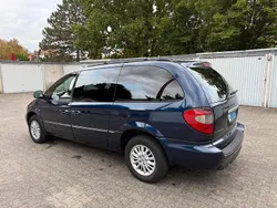 Blau Gebraucht 2007 Chrysler Grand Voyager Limited Van / Kleinbus | 4.600 € (Teuer)
