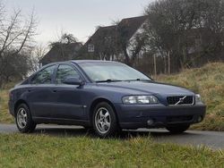 Blau Gebraucht 2001 Volvo S60 Limousine | 1.800 € (Fairer Preis)