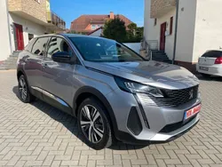 Grau Gebraucht 2024 Peugeot 3008 Allure SUV | 23.100 € (Superpreis)