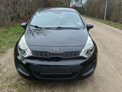 Schwarz Gebraucht 2012 Kia Rio Edition 7 Limousine | 6.500 € (Fairer Preis)