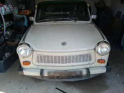 Weiß Gebraucht 1982 Trabant 601 Limousine | 4.200 €