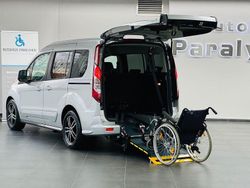 Polarsilber metallic Gebraucht 2017 Ford Tourneo Connect Titanium Van / Kleinbus | 27.950 €