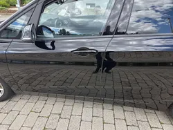 Schwarz Gebraucht 2016 BMW 218 Advantage Van / Kleinbus | 8.300 € (Guter Preis)