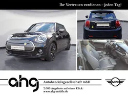 Schwarz Gebraucht 2020 Mini Cooper SE Kleinwagen | 18.220 € (Etwas zu teuer)