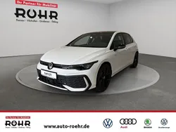Pure white uni / schwarz uni Neu 2025 VW Golf VIII GTI Limousine | 48.780 € (Teuer)