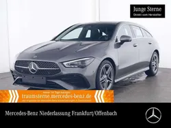 Grau Gebraucht 2024 Mercedes CLA250 Premium Limousine | 38.990 € (Guter Preis)