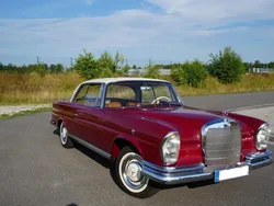 Andere außenfarben Gebraucht 1966 Mercedes W111 SE Coupé | 43.000 €