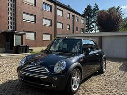 Schwarz Gebraucht 2004 Mini Cooper Cabriolet Cabrio | 7.999 € (Teuer)