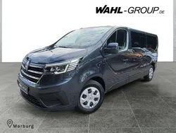 Grau Gebraucht 2024 Renault Trafic Evolution Van | 33.990 € (Fairer Preis)