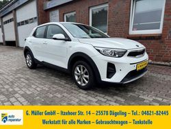 Weiß Gebraucht 2021 Kia Stonic SUV | 14.980 € (Fairer Preis)