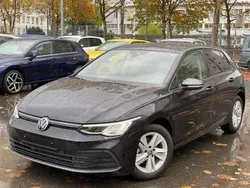 Deep black perleffekt Gebraucht 2020 VW Golf VIII Life Limousine | 27.999 € (Teuer)