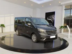 Kometengrau Gebraucht 2024 Renault Trafic Equilibre Van | 41.179 € (Guter Preis)