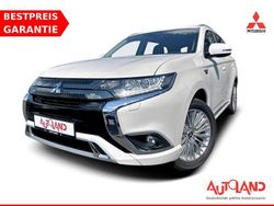 Weiß Gebraucht 2020 Mitsubishi Outlander P-HEV Spirit SUV | 22.950 € (Fairer Preis)