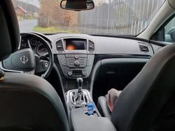 Schwarz Gebraucht 2013 Opel Insignia Active Kombi | 6.000 € (Guter Preis)