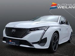Weiß Gebraucht 2024 Peugeot e-308 GT Kleinwagen | 28.700 € (Etwas zu teuer)