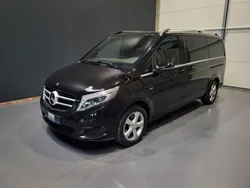 Obsidianschwarz metallic Gebraucht 2017 Mercedes V250 Avantgarde Van / Kleinbus | 33.850 € (Guter Preis)