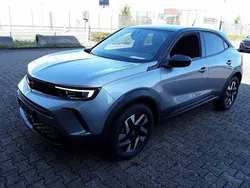 Lack grau artense/typ aussenve Gebraucht 2024 Opel Mokka GS Line SUV | 21.880 € (Guter Preis)