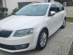 Weiß Gebraucht 2015 Skoda Octavia RS Kombi | 9.500 € (Superpreis)