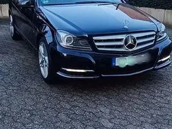 Blau Gebraucht 2012 Mercedes C220 Avantgarde Limousine | 16.450 € (Teuer)