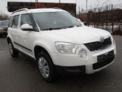 Weiß Gebraucht 2012 Skoda Yeti SUV | 6.900 € (Fairer Preis)