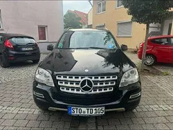 Schwarz Gebraucht 2011 Mercedes ML300 Edition SUV | 14.500 € (Fairer Preis)