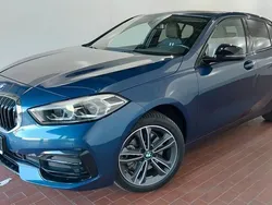 Blau Gebraucht 2023 BMW 118 Sport Line Kleinwagen | 23.990 € (Guter Preis)