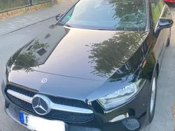 Schwarz Gebraucht 2019 Mercedes A180 Limousine | 19.200 € (Fairer Preis)