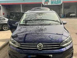 Blau Gebraucht 2018 VW Golf Sportsvan Van / Kleinbus | 17.500 €