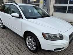 Weiß Gebraucht 2007 Volvo V50 Kombi | 2.850 € (Etwas zu teuer)