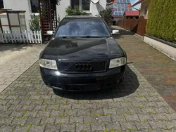 Schwarz Gebraucht 2000 Audi S6 Design Kombi | 9.000 € (Etwas zu teuer)