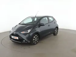 Schwarz Gebraucht 2020 Toyota Aygo X-play Kleinwagen | 11.050 € (Fairer Preis)