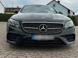 Schwarz Gebraucht 2018 Mercedes E300 Coupé | 27.000 € (Etwas zu teuer)