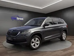 Grau Gebraucht 2021 Skoda Kodiaq Clever SUV | 30.990 € (Fairer Preis)