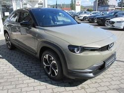 Grün Gebraucht 2024 Mazda MX30 Ad'Vantage SUV | 25.790 € (Fairer Preis)