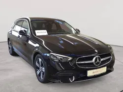 Obsidianschwarz metallic Gebraucht 2022 Mercedes C220 Avantgarde Kombi | 24.790 € (Superpreis)