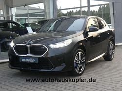 Saphirschwarz Gebraucht 2025 BMW X2 M Sport SUV | 49.700 € (Superpreis)