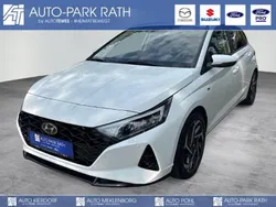 Andere (weiss) Gebraucht 2021 Hyundai i20 Intro Edition Limousine | 15.880 € (Fairer Preis)