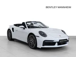Weiß Gebraucht 2021 Porsche 911 Turbo Cabriolet Cabrio | 189.900 €
