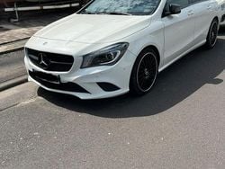 Weiß Gebraucht 2016 Mercedes CLA220 Night Limousine | 17.500 € (Guter Preis)