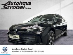 Grenadillschwarz metallic Neu 2025 VW Passat Kombi | 47.450 € (Teuer)