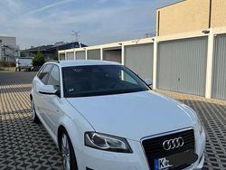 Weiß Gebraucht 2010 Audi A3 S-Line Kleinwagen | 7.900 € (Fairer Preis)