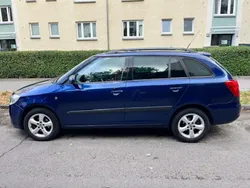 Blau Gebraucht 2009 Skoda Fabia Cool Edition Kombi | 3.600 € (Guter Preis)