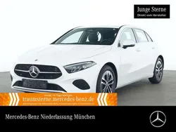 Weiß Gebraucht 2024 Mercedes A180 Advanced Limousine | 28.390 € (Fairer Preis)